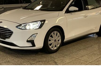 Ford Focus 81.800 km 13.985 &euro; Wuppertal 42329