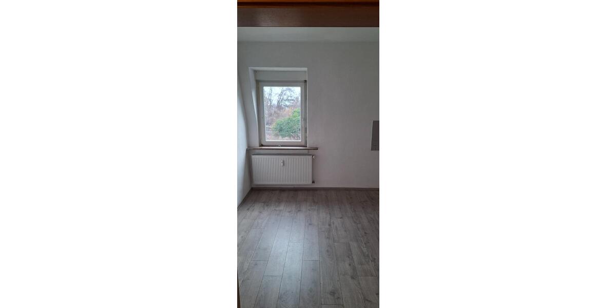 Etagenwohnung Oberhausen Alstaden - 3.5 Zimmer, 88 m&sup2;, 520&euro; | Angebot:25179762