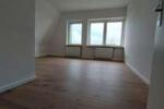 Dachgeschoßwohnung Oberhausen - 3 Zimmer, 114 m&sup2;, 916&euro; | Angebot:17899077