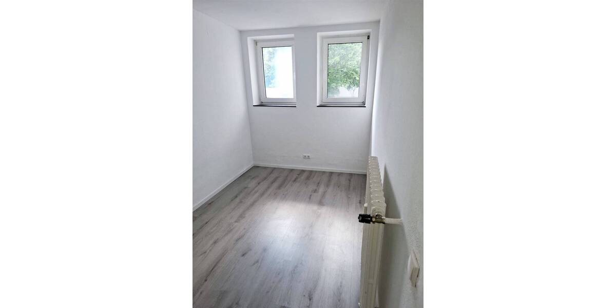 Etagenwohnung Gelsenkirchen Beckhausen - 3 Zimmer, 75 m&sup2;, 420&euro; | Angebot:26487849