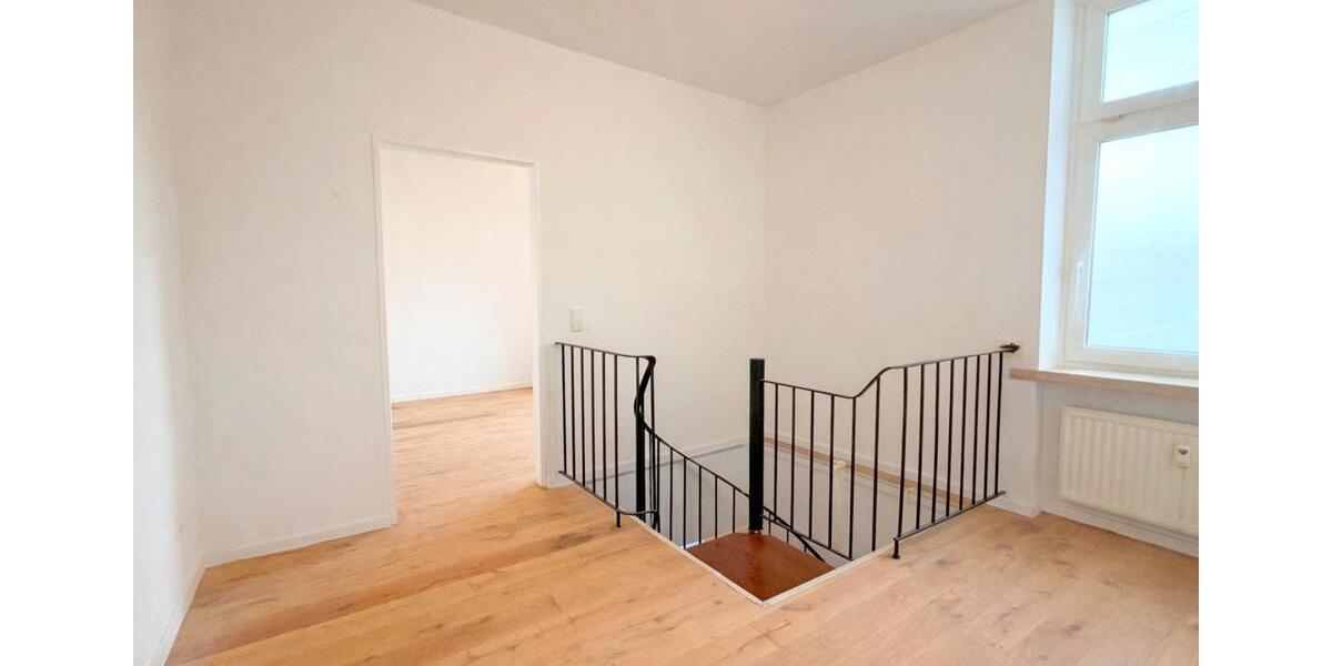 Maisonettenwohnung Wuppertal Barmen - 2.5 Zimmer, 65 m&sup2;, 156.000&euro; | Angebot:25381596