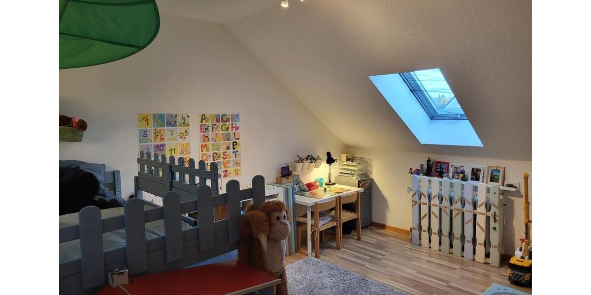 Dachgeschoßwohnung Dortmund Hörde - 3 Zimmer, 80 m&sup2;, 800&euro; | Angebot:25635929