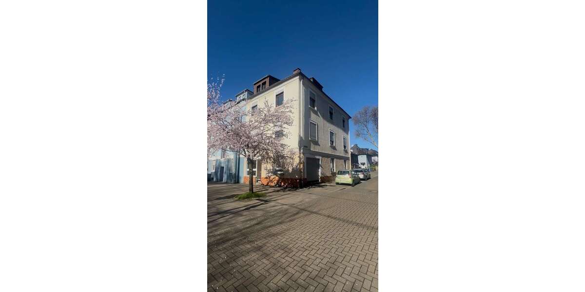 Einfamilienhaus Essen Stoppenberg - 9 Zimmer, 221 m&sup2;, 314.000&euro; | Angebot:25917075