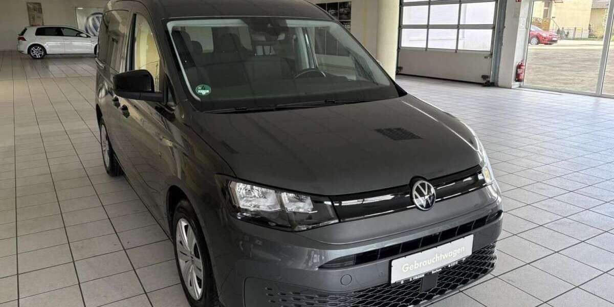 VW Caddy 17.631 km 25.900 &euro; Bochum 44805
