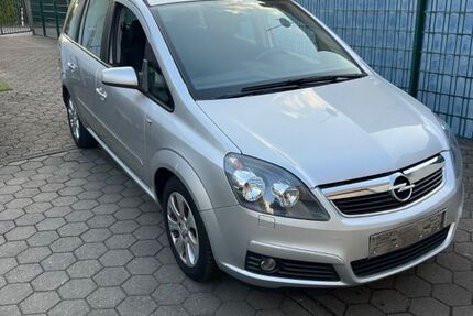 Opel Zafira 133.000 km 2.700 &euro; Castrop rauxel 44575