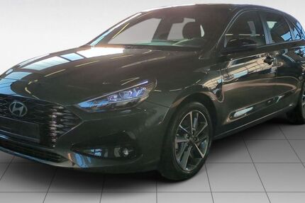 Hyundai i30 24.872 km 22.290 &euro; Haltern am See 45721