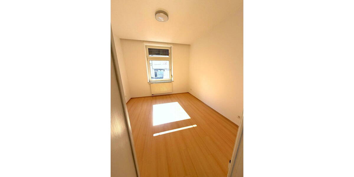 Etagenwohnung Essen Holsterhausen - 2 Zimmer, 51 m&sup2;, 520&euro; | Angebot:26621813