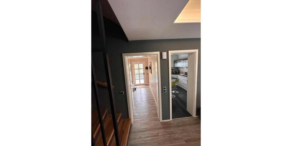 Reihenhaus Lünen Alstedde - 6 Zimmer, 150 m&sup2;, 430.000&euro; | Angebot:26603989