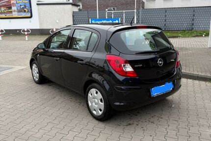 Opel Corsa 37.000 km 6.590 &euro; Bottrop 46238
