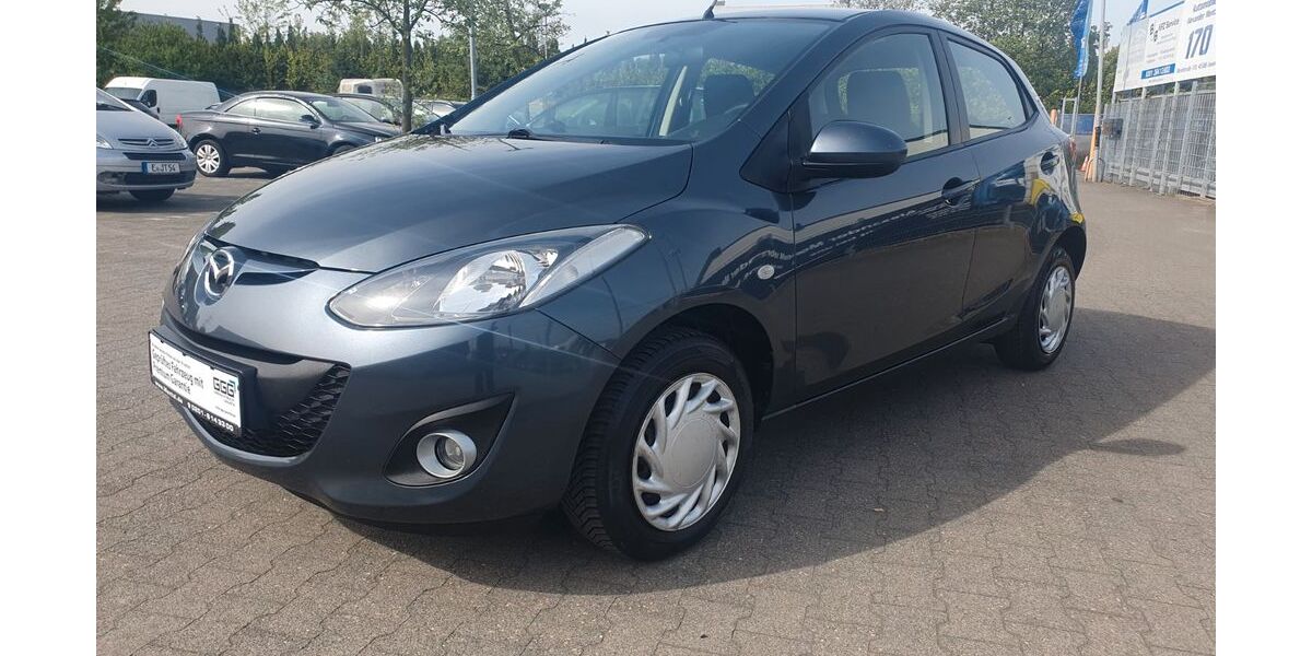 Mazda 2 89.667 km 7.499 &euro; Essen 45326