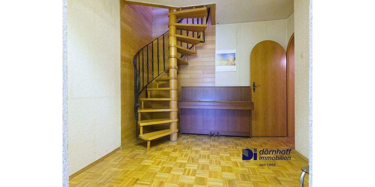 Reihenmittelhaus Dortmund / Dorstfeld Dorstfeld - 7 Zimmer, 139 m&sup2;, 390.000&euro; | Angebot:25665922