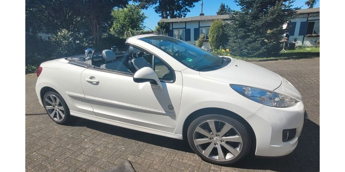 Peugeot 207 141.294 km 7.500 &euro; Mülheim 45473