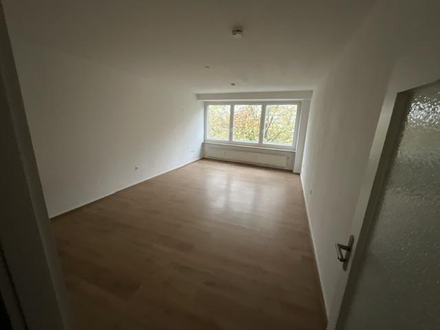 Etagenwohnung Essen Stadtkern - 3 Zimmer, 96 m&sup2;, 919&euro; | Angebot:23634069