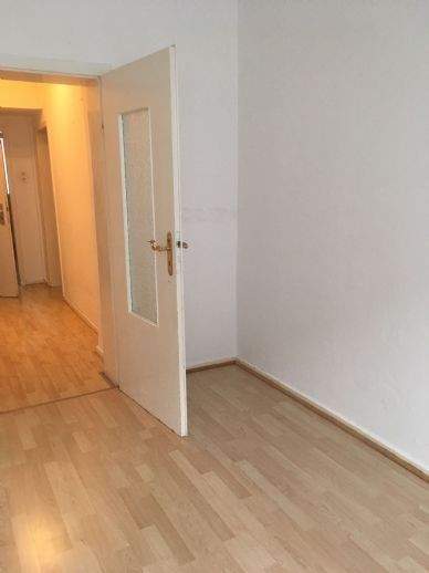 Zimmer Dortmund Hörde - 3 Zimmer, 60 m&sup2;, 468&euro; | Angebot:25927237