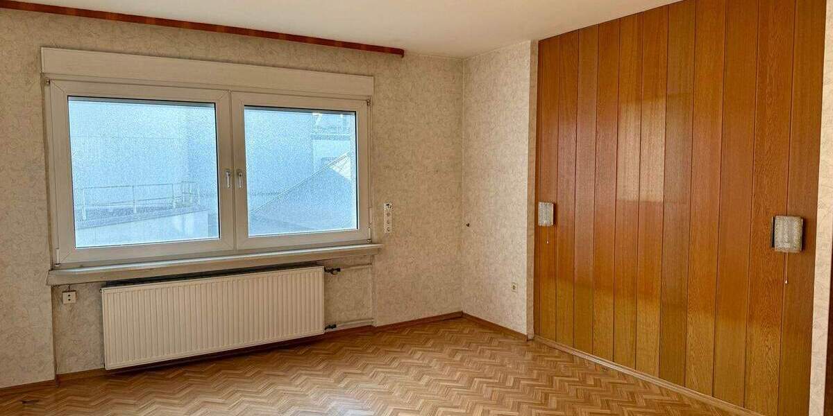 Etagenwohnung Witten Mitte - 3 Zimmer, 103 m&sup2;, 695&euro; | Angebot:25669170