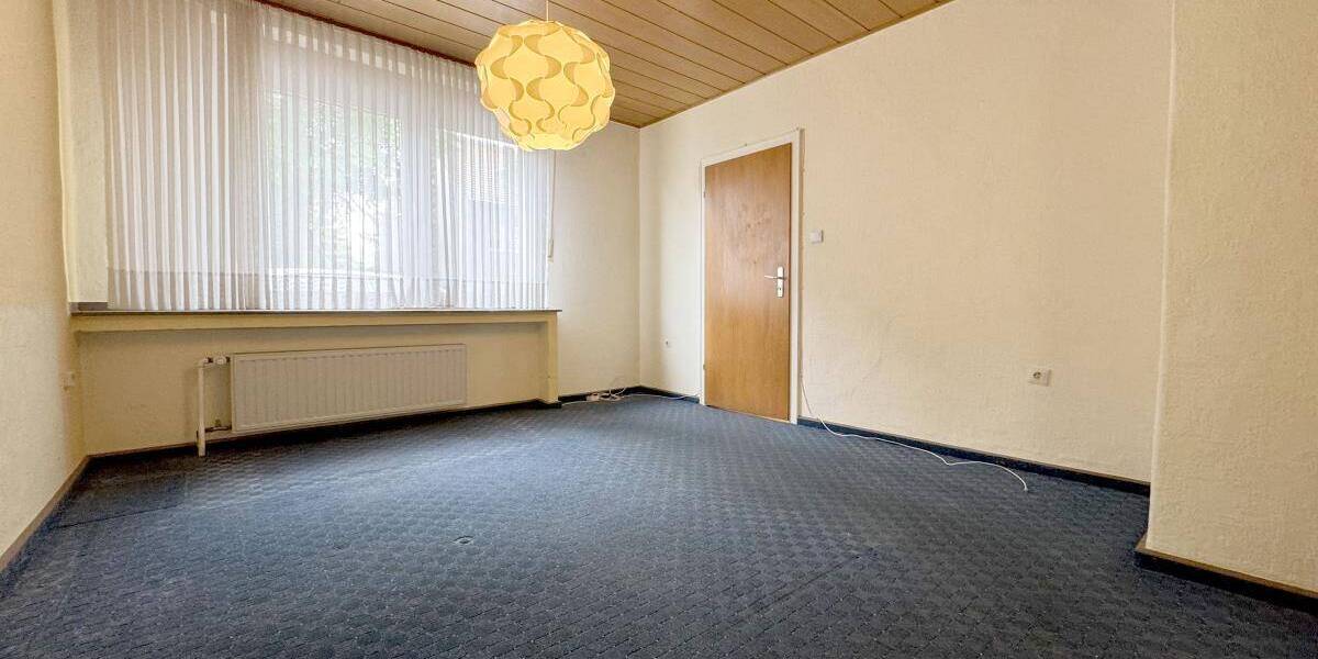 Einfamilienhaus Oberhausen Sterkrade-Mitte - 8 Zimmer, 145 m&sup2;, 275.000&euro; | Angebot:26572490