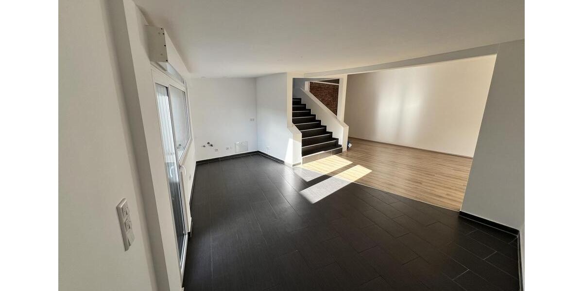 Loft - Studio - Atelier Wuppertal Dönberg - 2.5 Zimmer, 152 m&sup2;, 1.500&euro; | Angebot:26307430