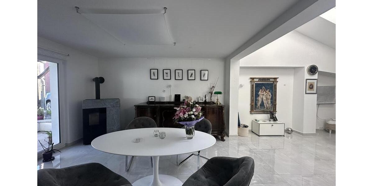 Einfamilienhaus Essen Stadtbezirk VII - 3 Zimmer, 80 m&sup2;, 1.000&euro; | Angebot:26407988