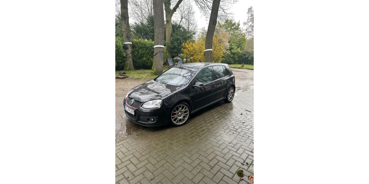 VW Golf 172.000 km 8.000 &euro; Recklinghausen 45659