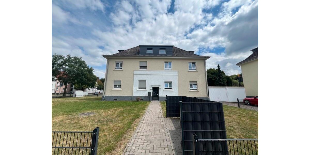 Dachgeschoßwohnung Essen Stadtbezirk V - 3 Zimmer, 62 m&sup2;, 558&euro; | Angebot:23324761