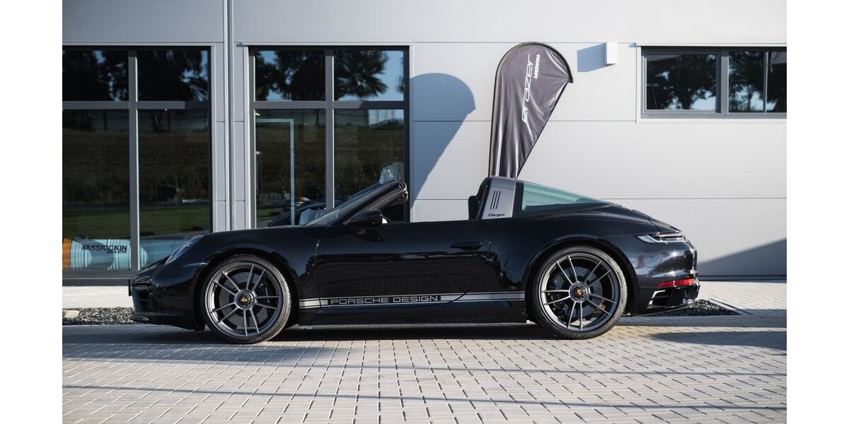 Porsche 992 90 km 224.900 &euro; Holzwickede 59439