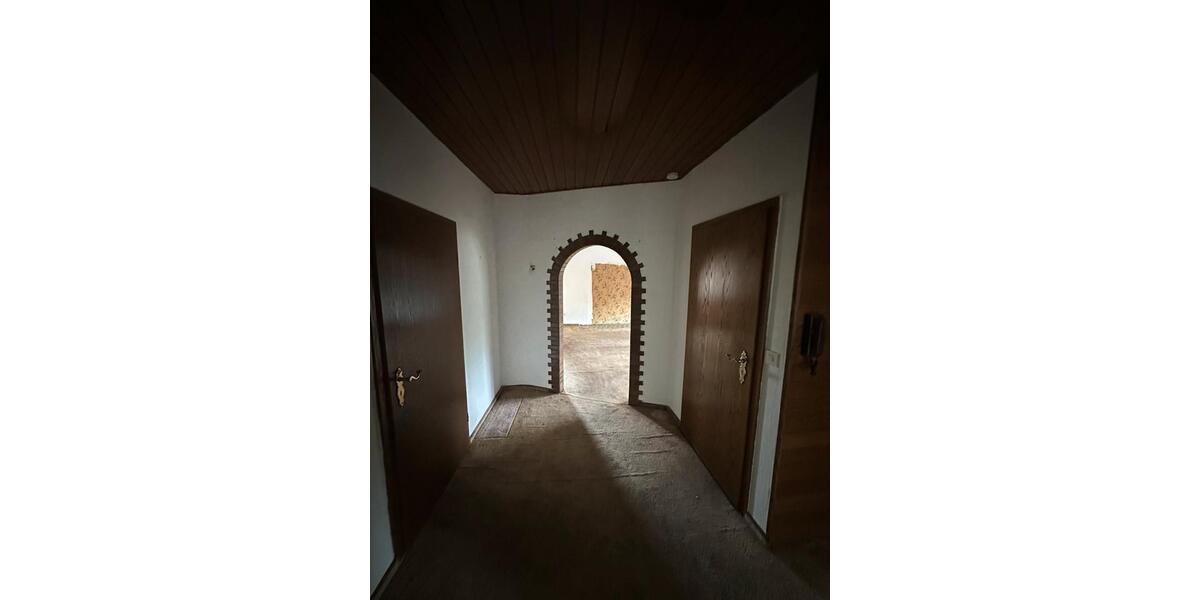 Dachgeschoßwohnung Essen Stadtbezirk VI - 3 Zimmer, 74 m&sup2;, 850&euro; | Angebot:26110167