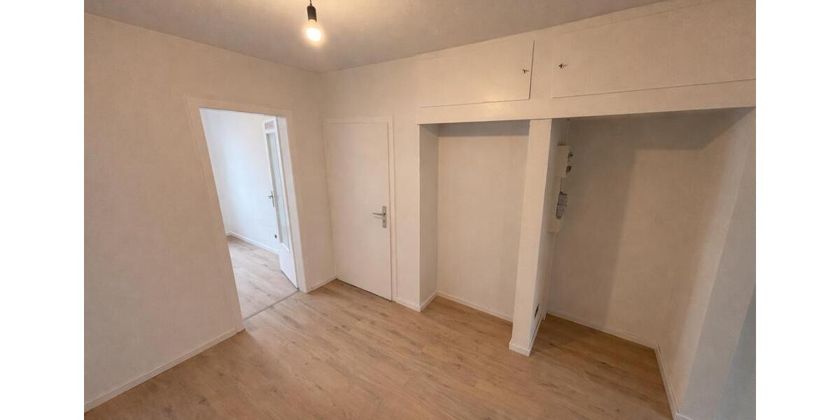 Erdgeschoßwohnung Dortmund Hombruch - 2 Zimmer, 60 m&sup2;, 510&euro; | Angebot:25994256