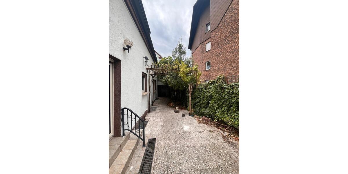 Einfamilienhaus Gelsenkirchen Ückendorf - 7 Zimmer, 160 m&sup2;, 250.000&euro; | Angebot:26498262