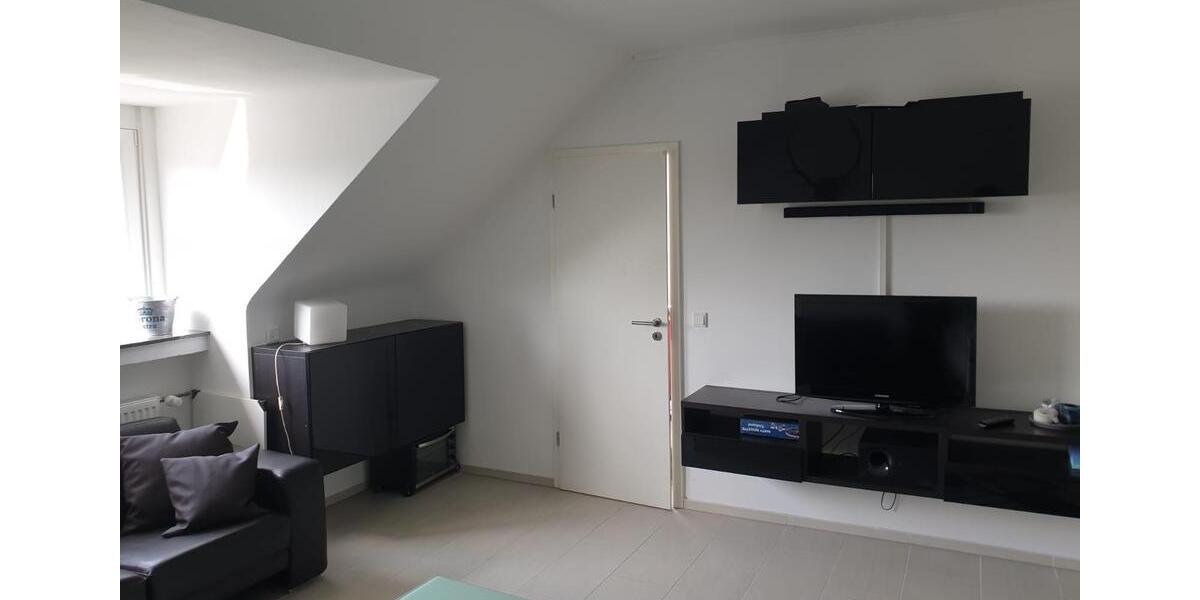 Dachgeschoßwohnung Recklinghausen - 1 Zimmer, 39 m&sup2;, 350&euro; | Angebot:25891390