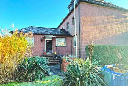 Haus Essen Stadtbezirk VI - 4.5 Zimmer, 115 m&sup2;, 330.000&euro; | Angebot:23733156