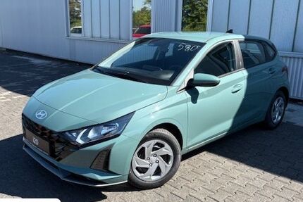 Hyundai i20 6.831 km 18.590 &euro; Hattingen 45525