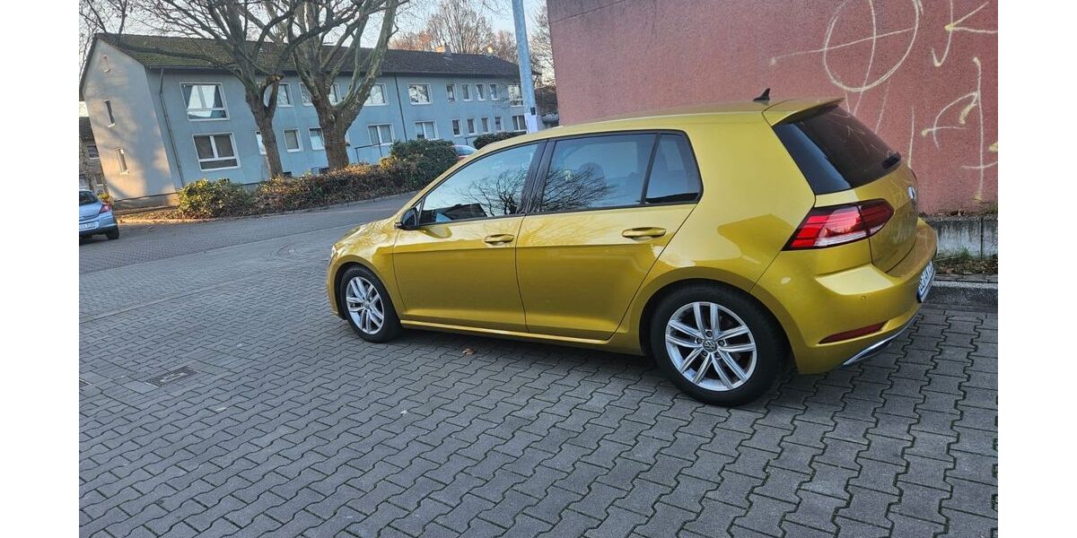 VW Golf 127.000 km 11.600 &euro; Gelsenkirchen 45888