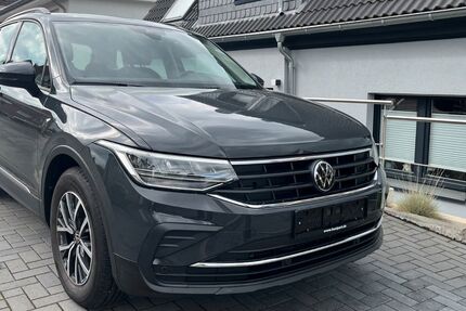 VW Tiguan 90.000 km 21.589 &euro; Dortmund 44265