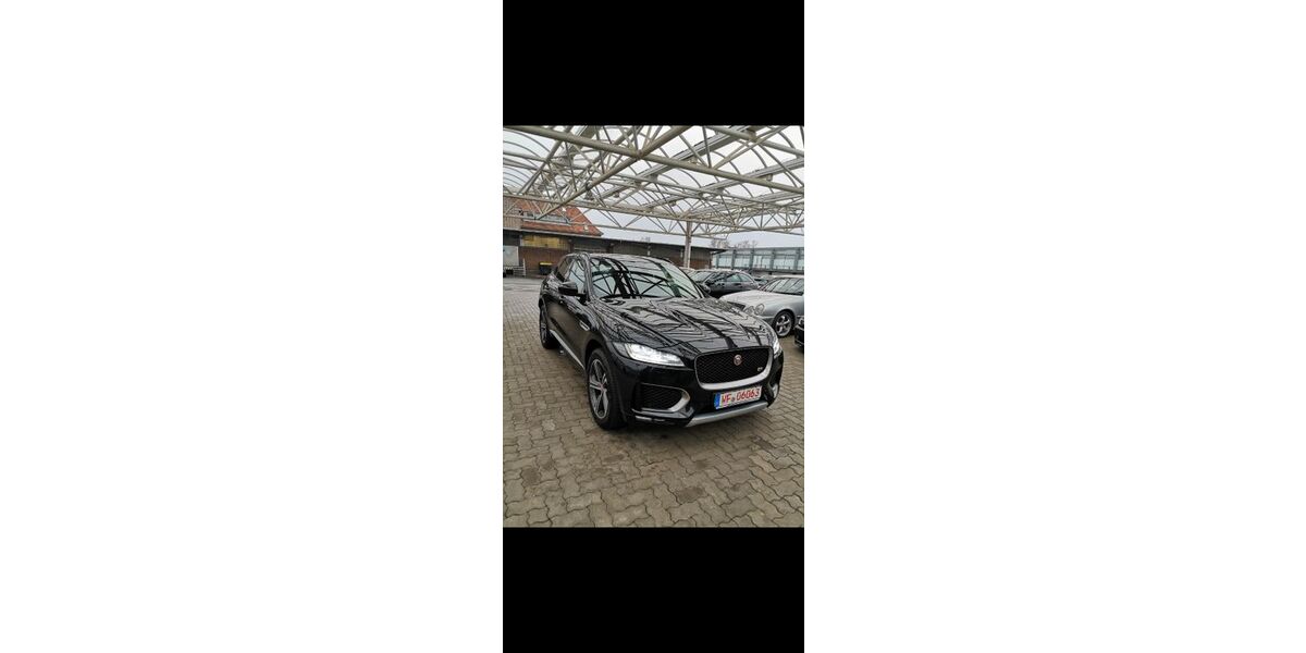 Jaguar F-Pace 169.000 km 17.900 &euro; Wuppertal 42277