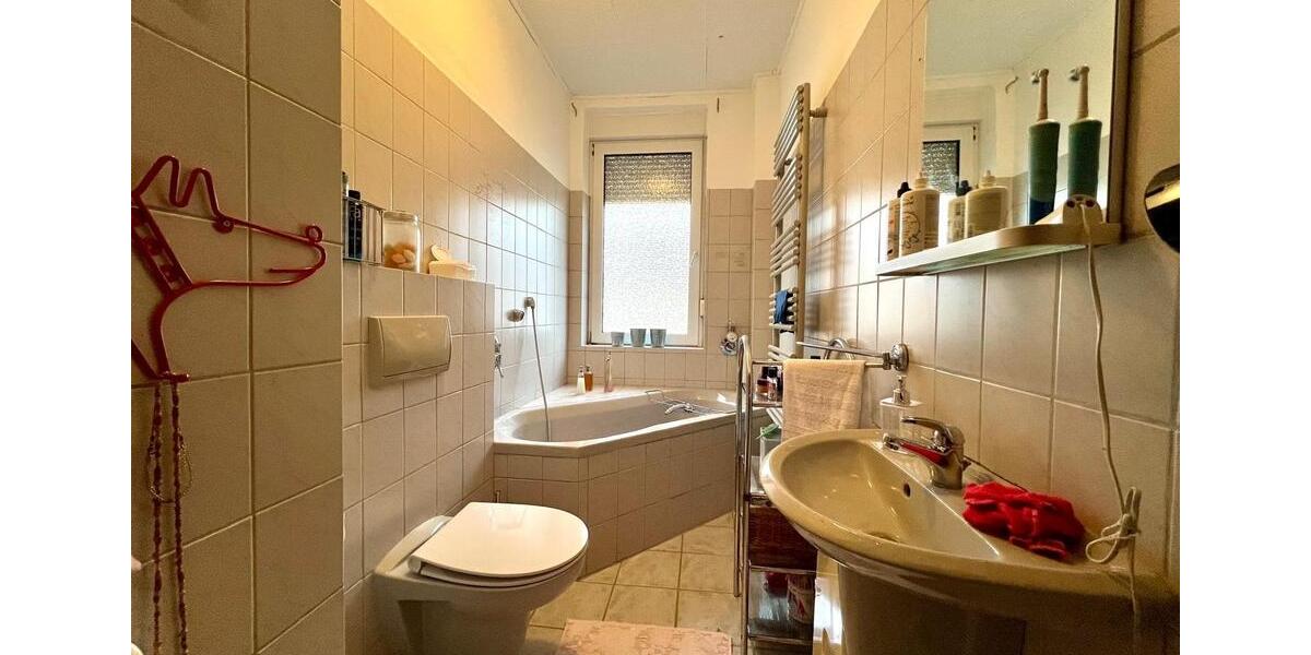 Etagenwohnung Herne - 3.5 Zimmer, 98 m&sup2;, 175.000&euro; | Angebot:25838253