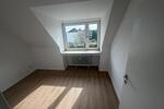Dachgeschoßwohnung Essen Stadtbezirk VI - 3 Zimmer, 65 m&sup2;, 550&euro; | Angebot:25962504