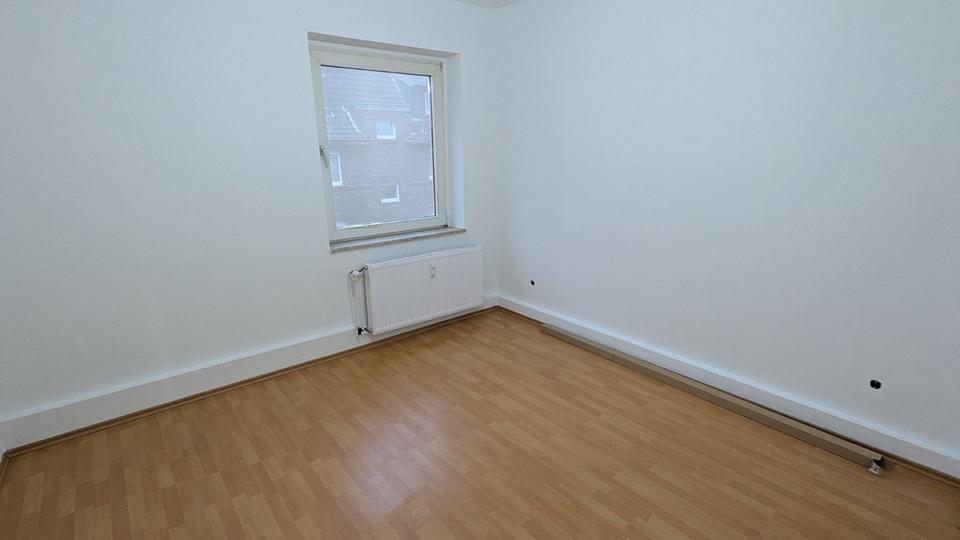Etagenwohnung Oberhausen Biefang - 2 Zimmer, 58 m&sup2;, 420&euro; | Angebot:25714526