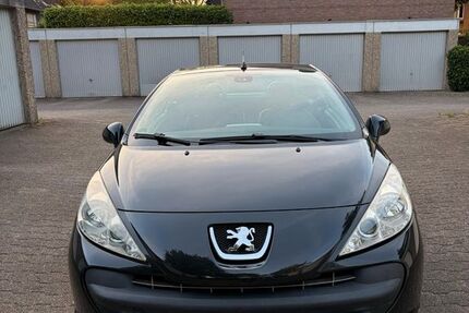 Peugeot 207 150.900 km 2.700 &euro; Gelsenkirchen 45899