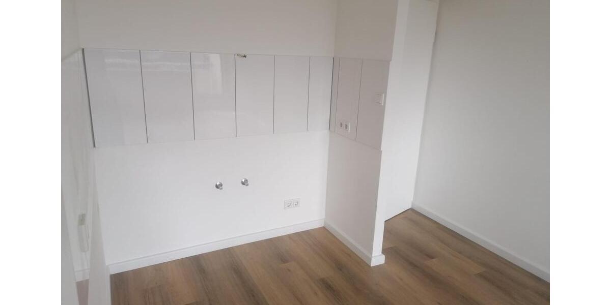 Etagenwohnung Wuppertal - 1 Zimmer, 32 m&sup2;, 350&euro; | Angebot:25406297
