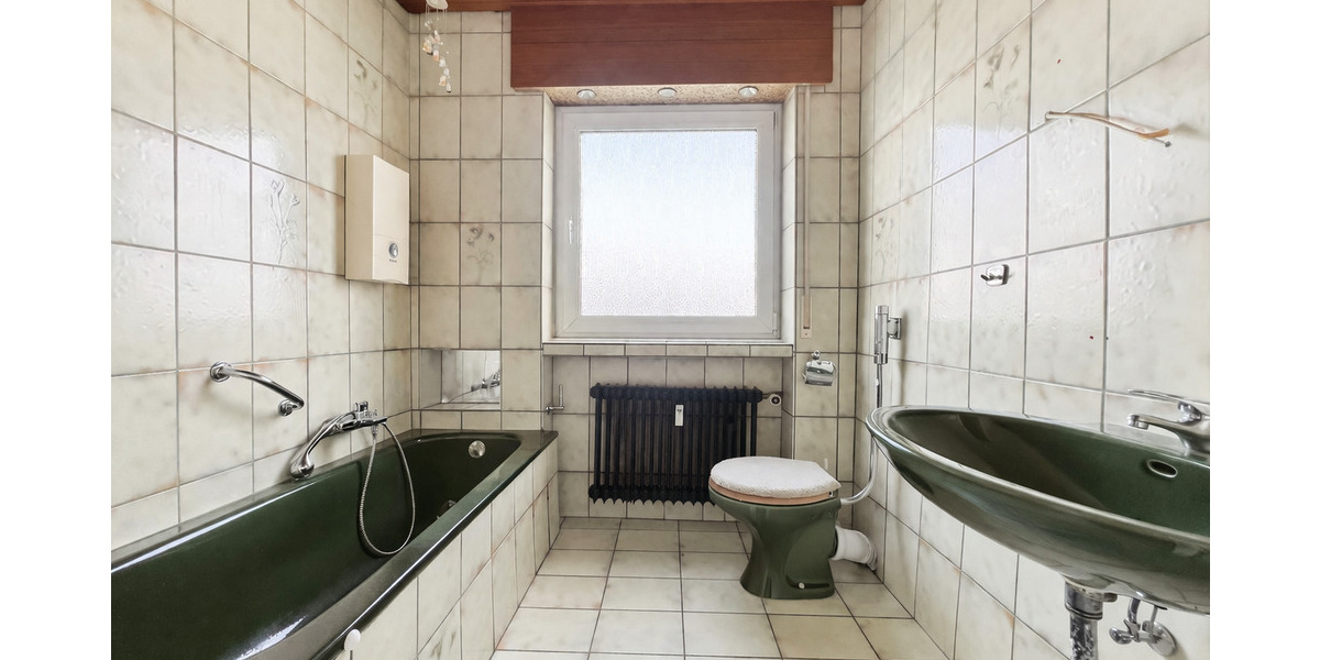 Reihenmittelhaus Hagen Haspe - 9 Zimmer, 145 m&sup2;, 345.000&euro; | Angebot:26450112