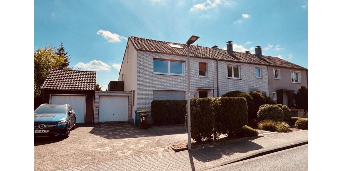 Einfamilienhaus Oberhausen Rothebusch - 6 Zimmer, 246 m&sup2;, 549.000&euro; | Angebot:26462366
