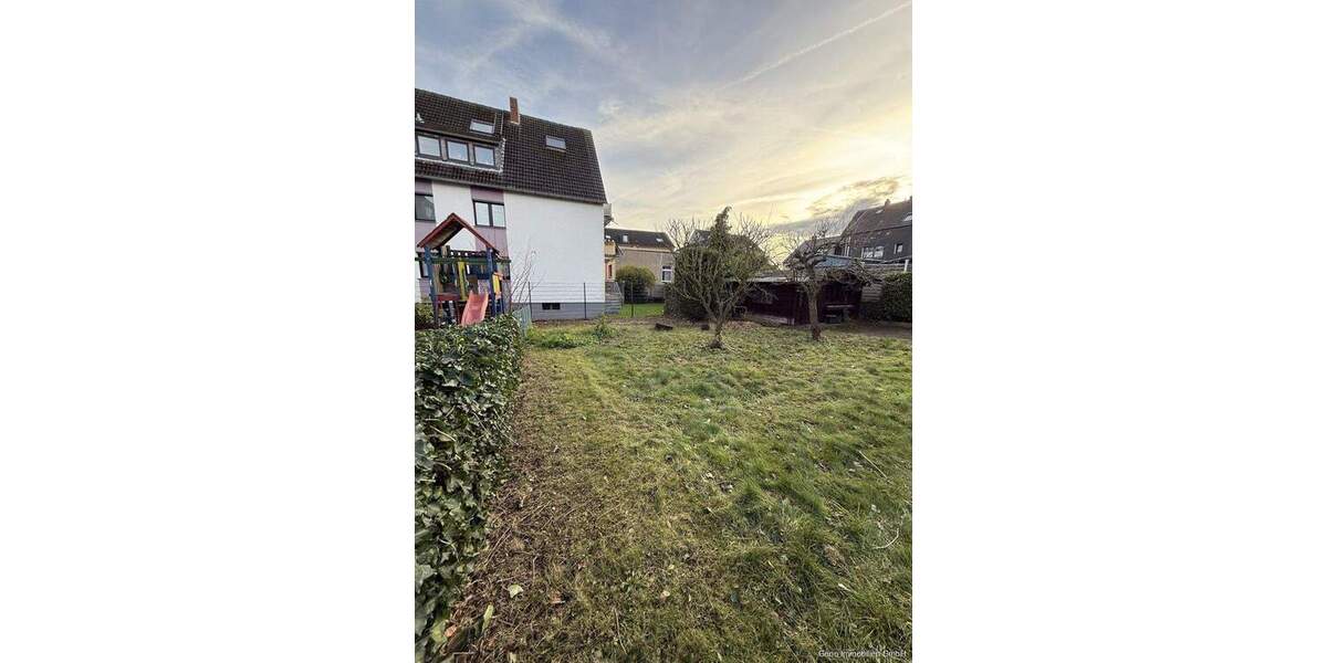 Grundstück Essen / Freisenbruch Freisenbruch - 150.000&euro; | Angebot:25708882