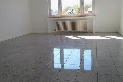 Wohnung Oberhausen Biefang - 4 Zimmer, 98 m&sup2;, 860&euro; | Angebot:26640765