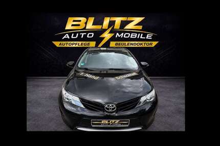 Toyota Auris 78.000 km 8.400 &euro; Essen 45145