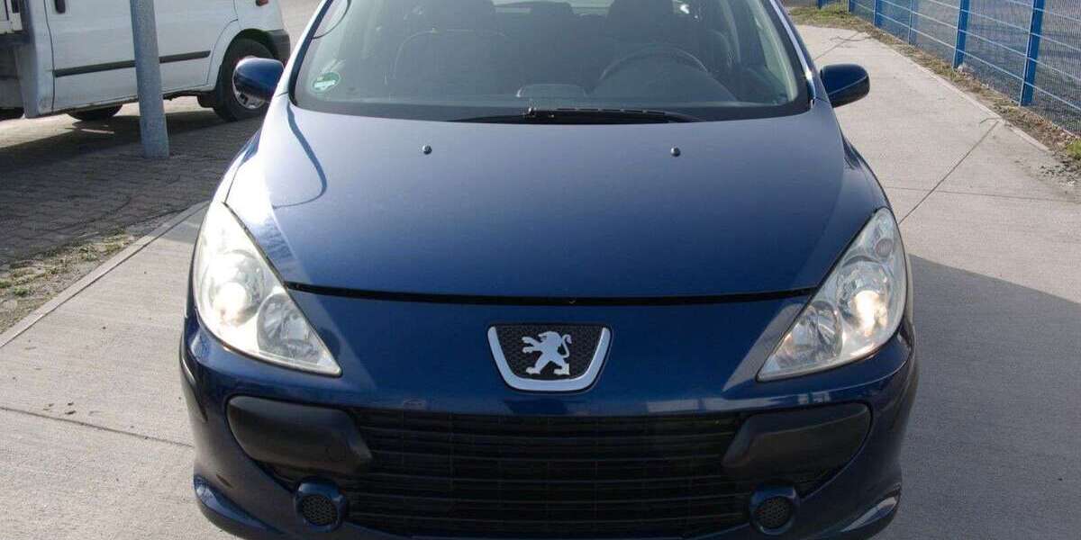 Peugeot 307 150.000 km 2.880 &euro; Bottrop 46242