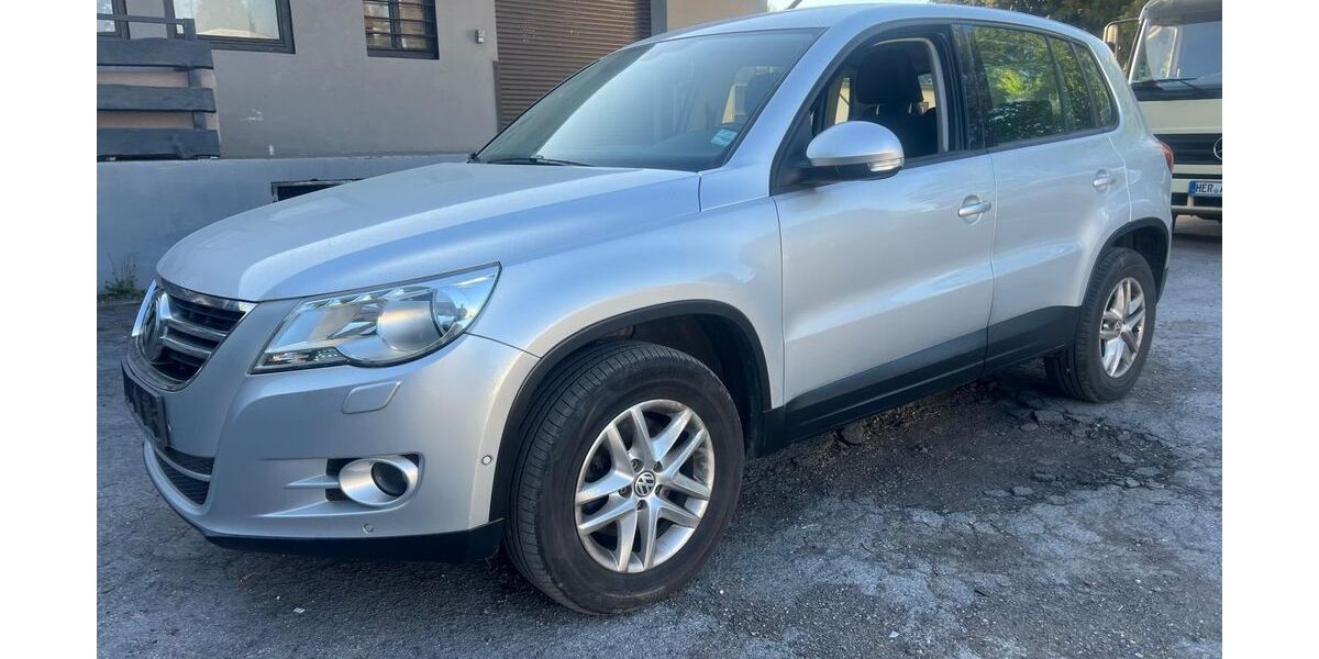 VW Tiguan 246.000 km 5.150 &euro; Oberhausen 46047