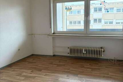 Wohnung Lünen Brambauer - 3 Zimmer, 75 m&sup2;, 450&euro; | Angebot:25151792