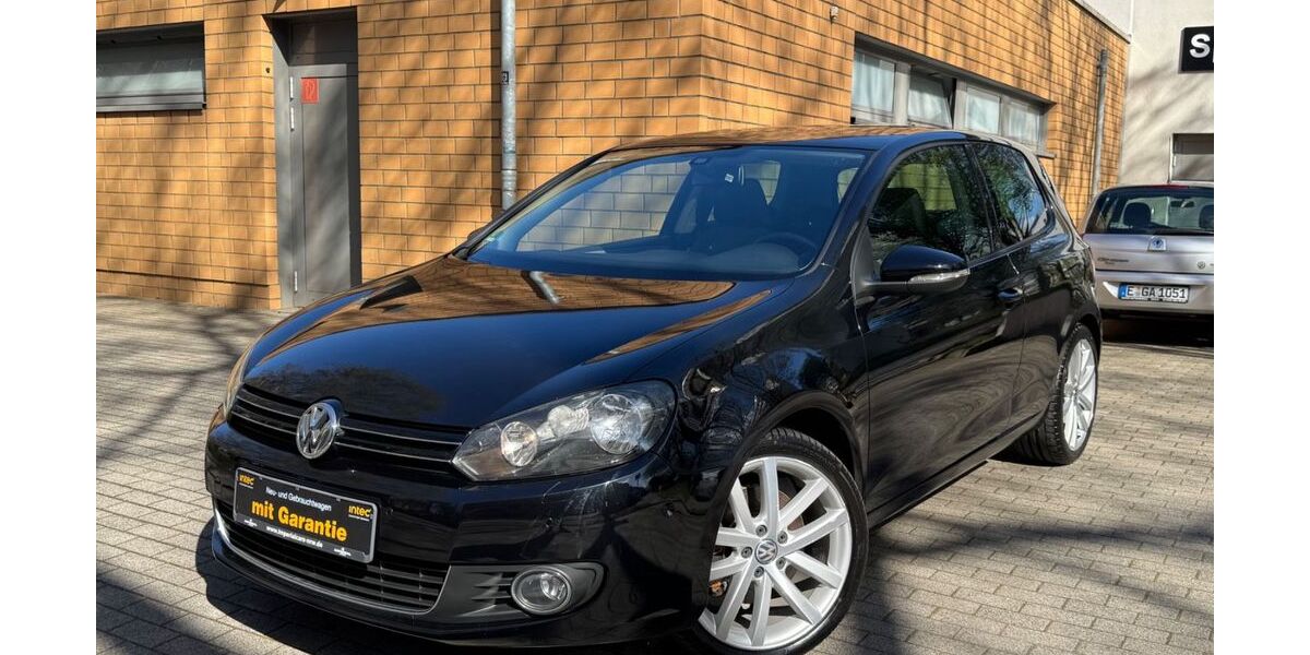 VW Golf 147.383 km 7.450 &euro; Essen 45326