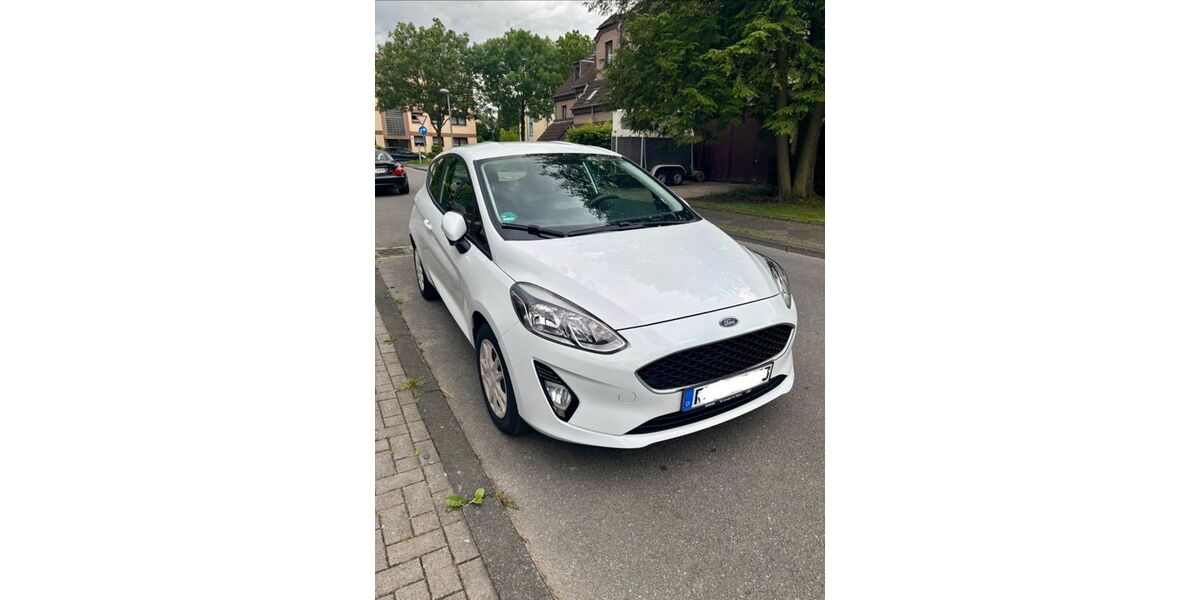 Ford Fiesta 74.400 km 6.750 &euro; Bochum 44799