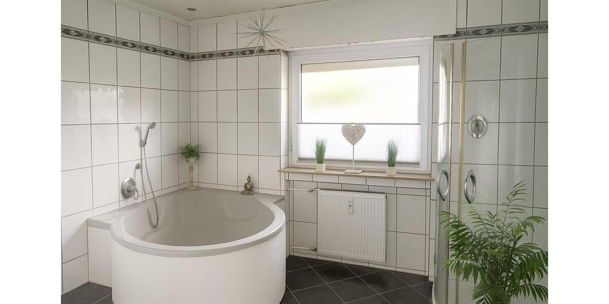 Einfamilienhaus Essen Stadtbezirk VII - 11 Zimmer, 280 m&sup2;, 895.000&euro; | Angebot:26036338